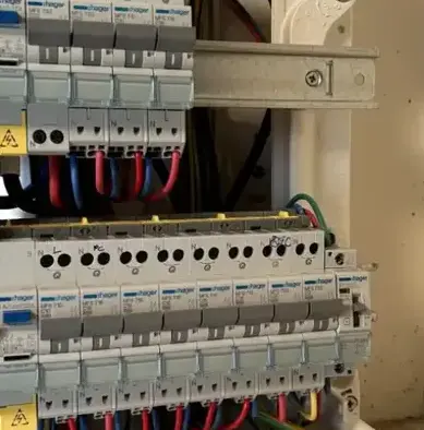 électricien à Saint-Mars-de-Coutais - image 2