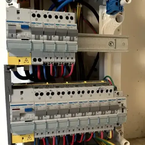 installation tableau électrique à La Sicaudais - image 2